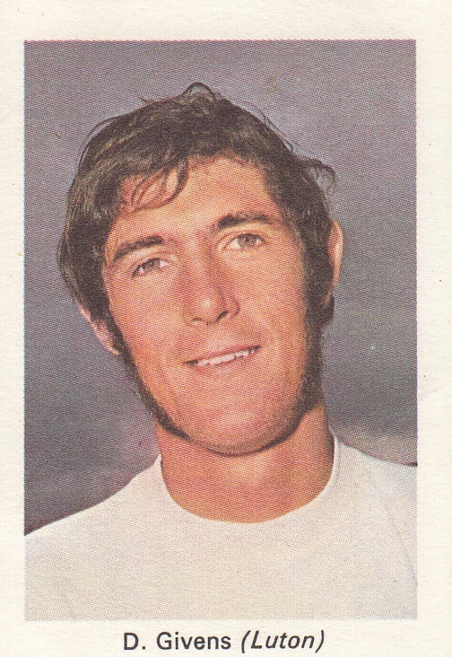 1971 - LUTON TOWN - DON GIVENS