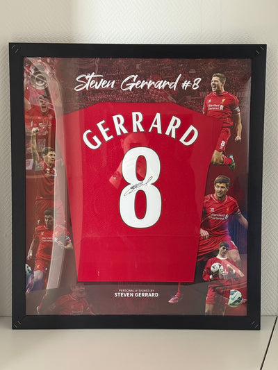 STEVEN GERRARD - SIGNERT DRAKT MED EKTEHETSBEVIS/COA
