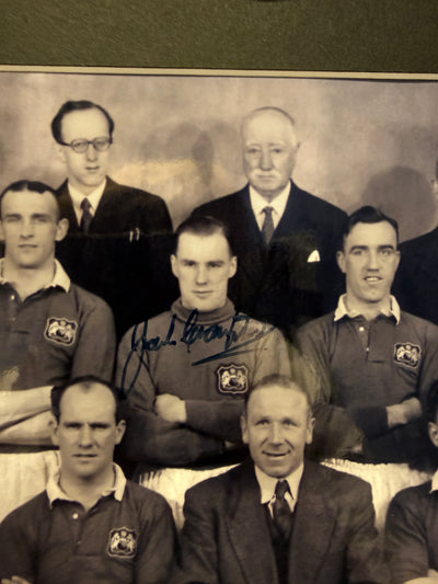 JACK CROMPTON - SIGNERT BILDE MED EKTEHETSBEVIS/COA