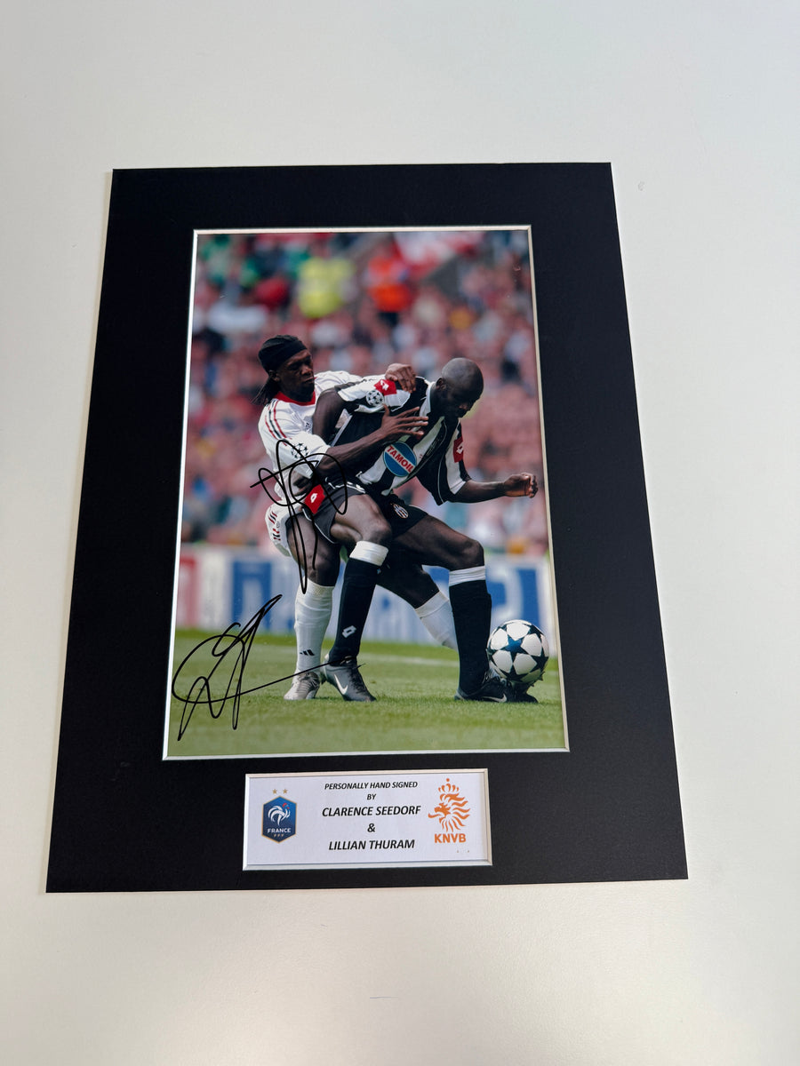CLARENCE SEEDORF & LILLIAN THURAM - SIGNERT BILDE MED EKTEHETSBEVIS/COA