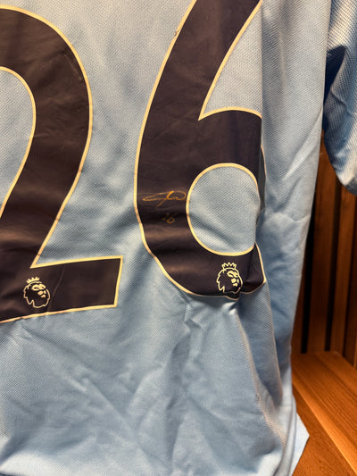 RIYAD MAHREZ - SIGNERT DRAKT MED EKTEHETSBEVIS/COA