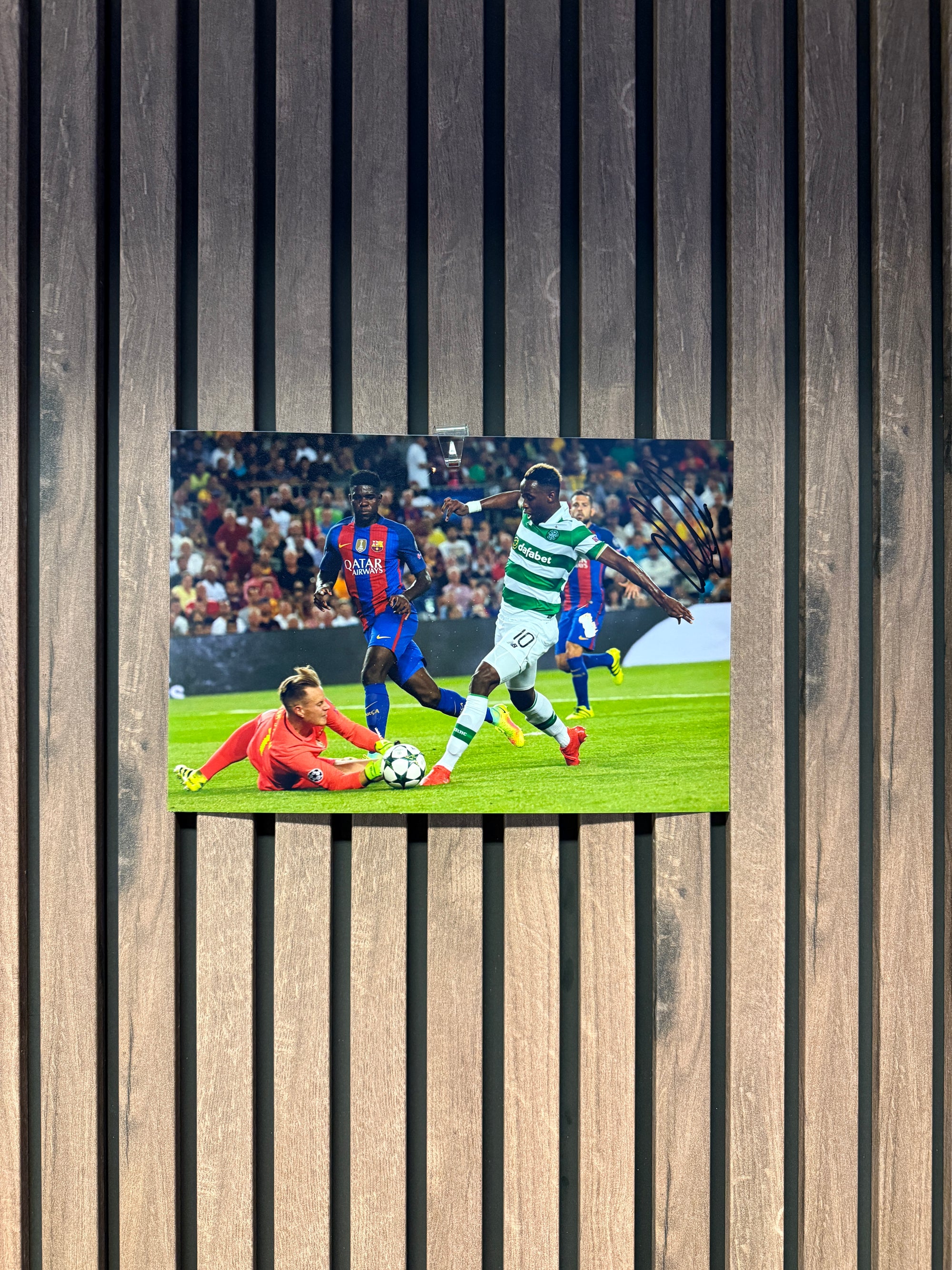 FC BARCELONA - SAMUEL UMTITI - SIGNERT BILDE MED EKTEHETSGARANTI/COA