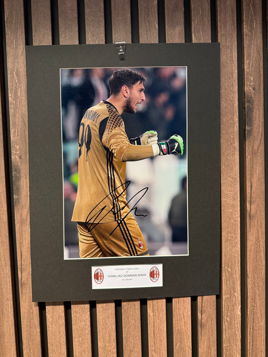 GIANLUIGI DONNARUMMA - SIGNERT BILDE MED EKTEHETSBEVIS/COA