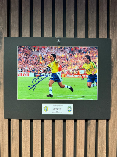 BRASIL - BEBETO - SIGNERT BILDE MED EKTEHETSBEVIS/COA