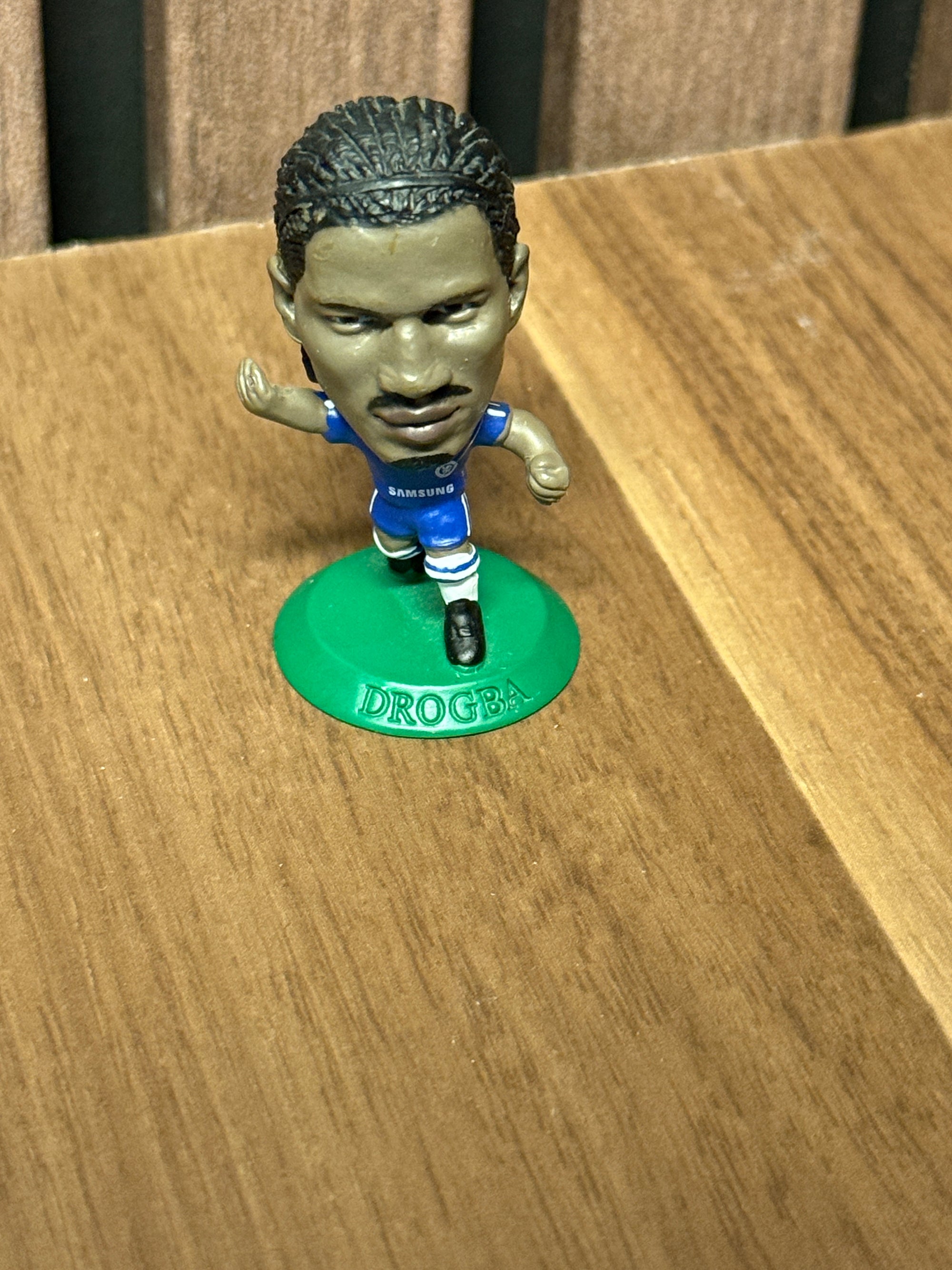 DIDIER DROGBA - CHELSEA - SPILLERFIGUR