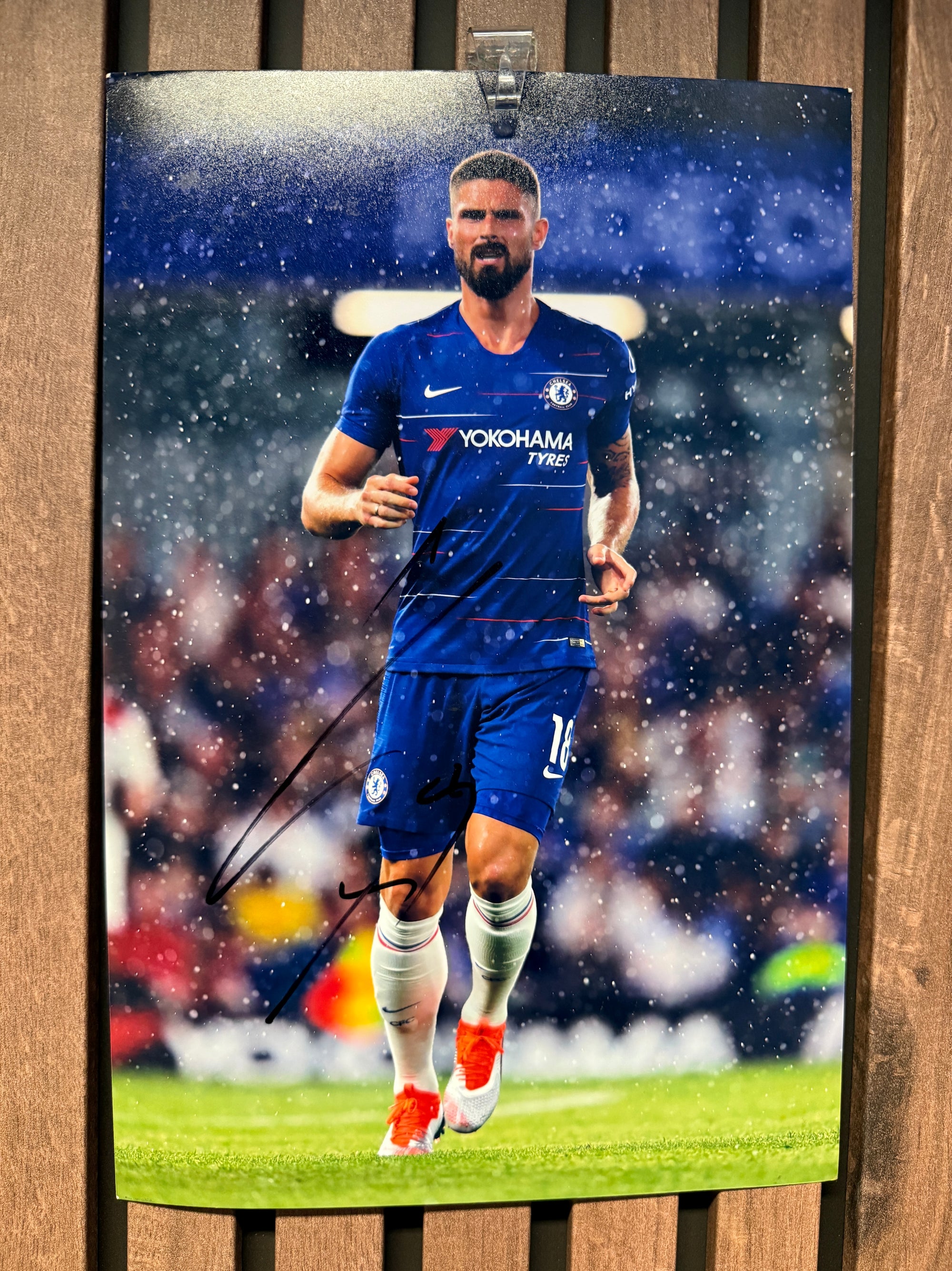 CHELSEA - OLIVIER GIROUD - SIGNERT BILDE MED EKTEHETSBEVIS/COA