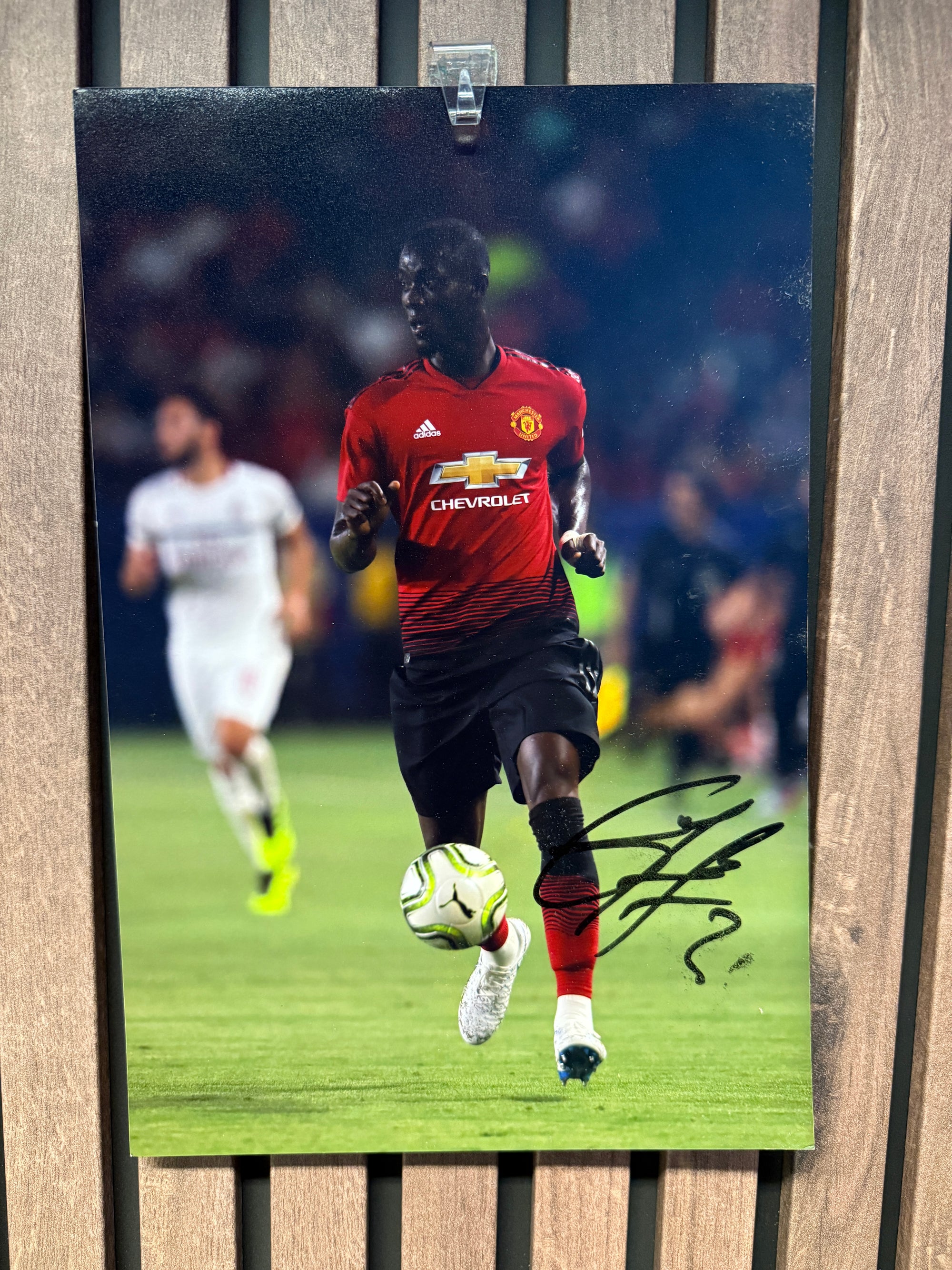 MANCHESTER UNITED - SIGNERTE BILDER UTEN COA LOT - 6 BILDER