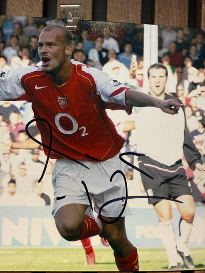 ARSENAL - FREDRIK LJUNGBERG - SIGNERT BILDE MED EKTEHETSBEVIS/COA
