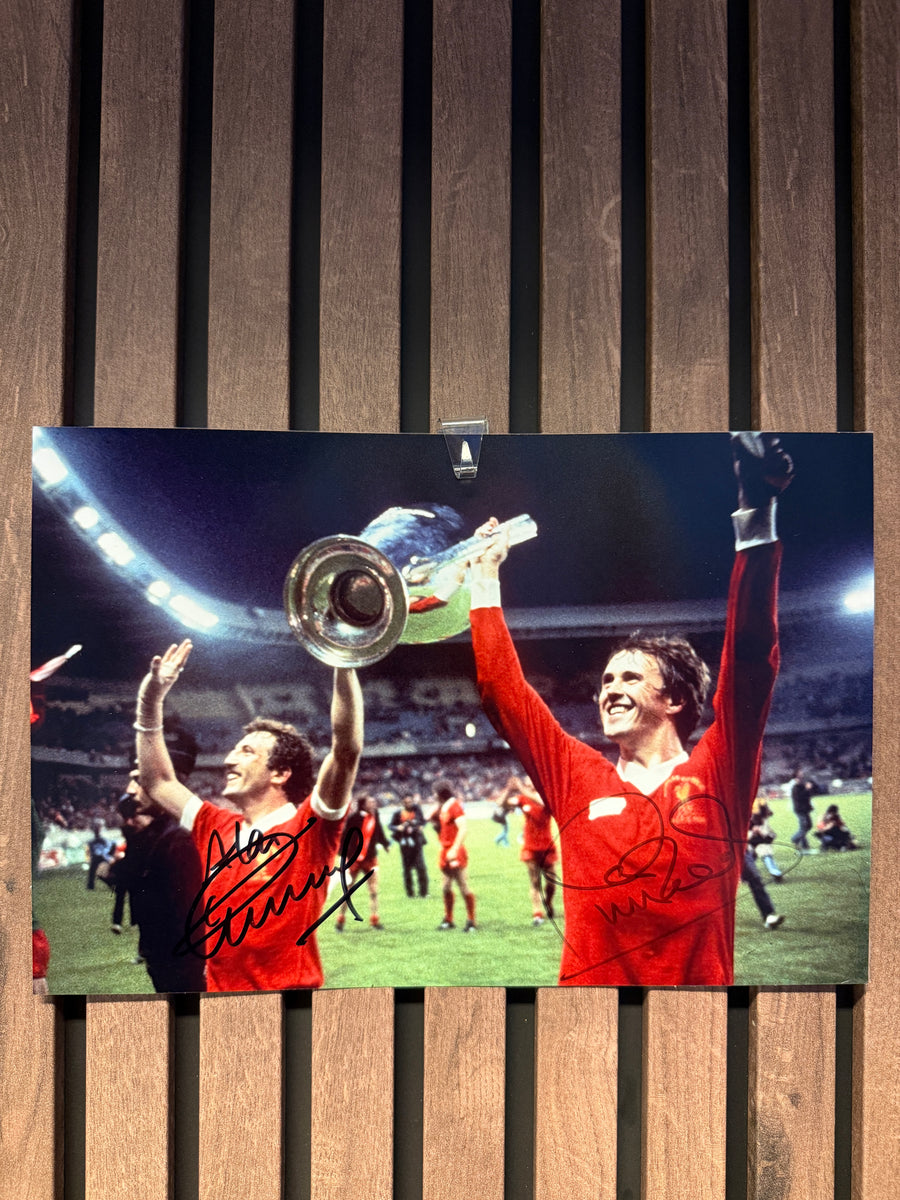 PHIL NEAL & ALAN KENNEDY - DOBBELTSIGNERT BILDE MED EKTEHETSBEVIS/COA