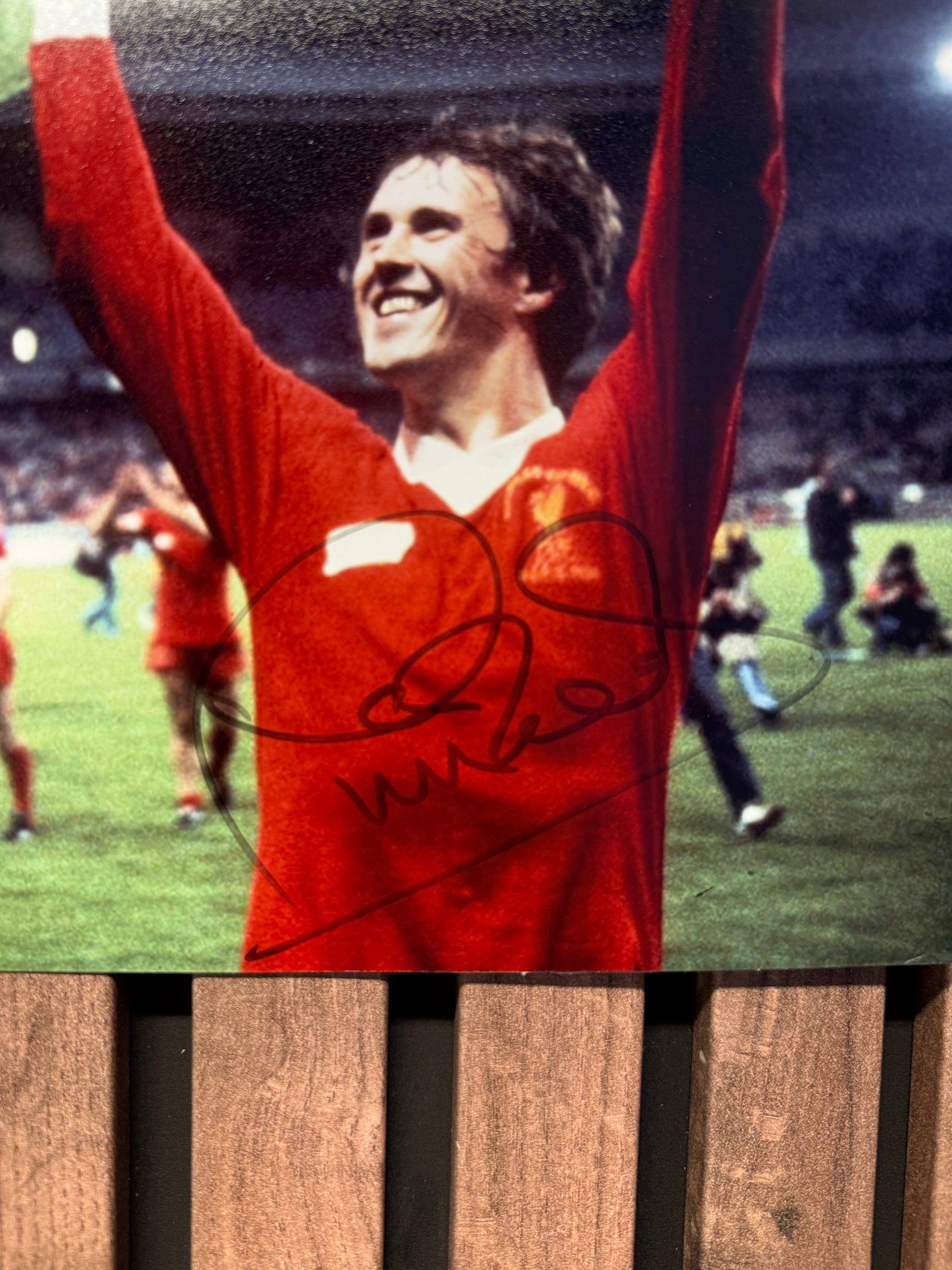 PHIL NEAL & ALAN KENNEDY - DOBBELTSIGNERT BILDE MED EKTEHETSBEVIS/COA