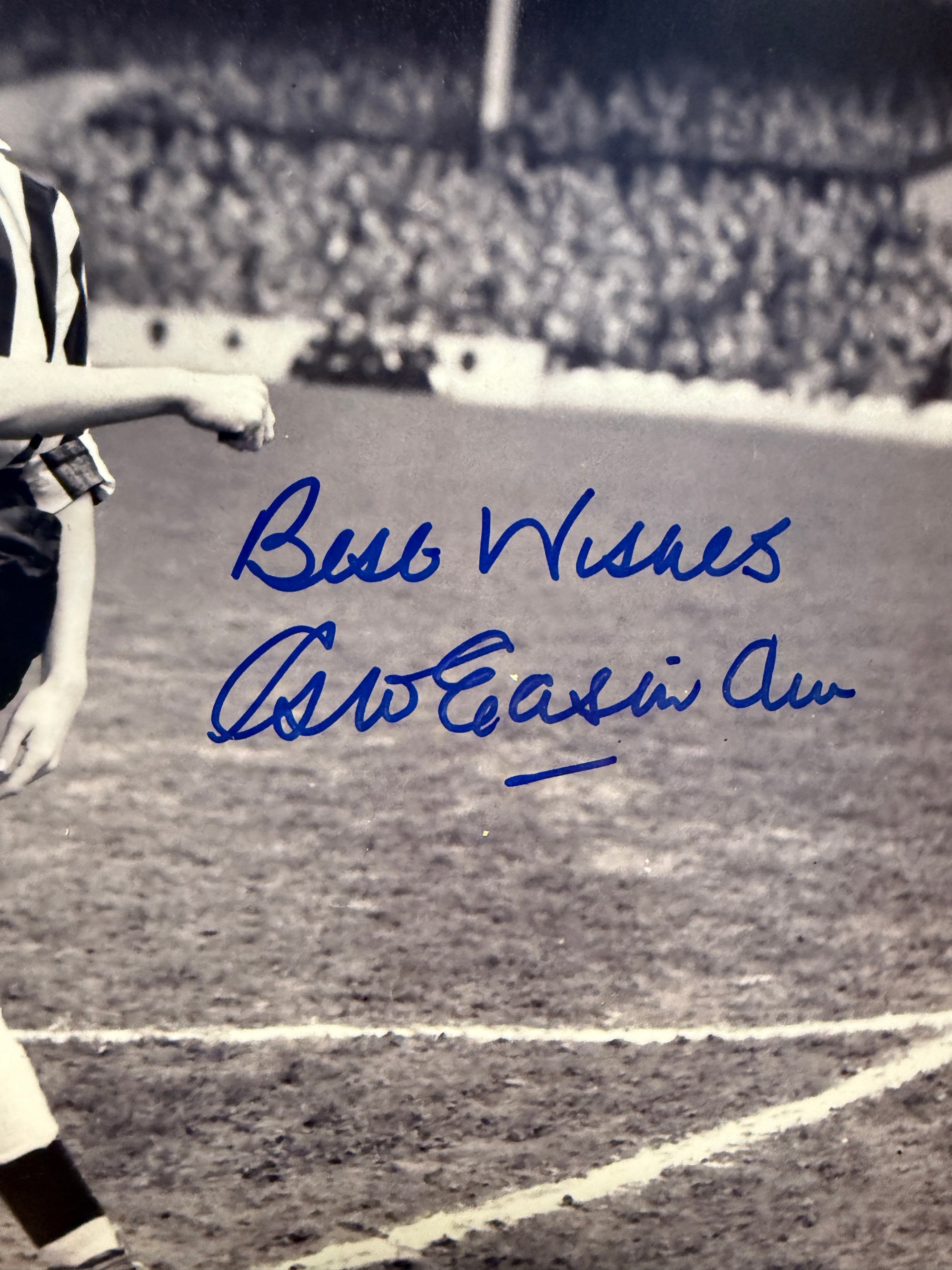 NEWCASTLE UNITED - GEORGE EASTHAM - SIGNERT BILDE MED EKTEHETSBEVIS/COA