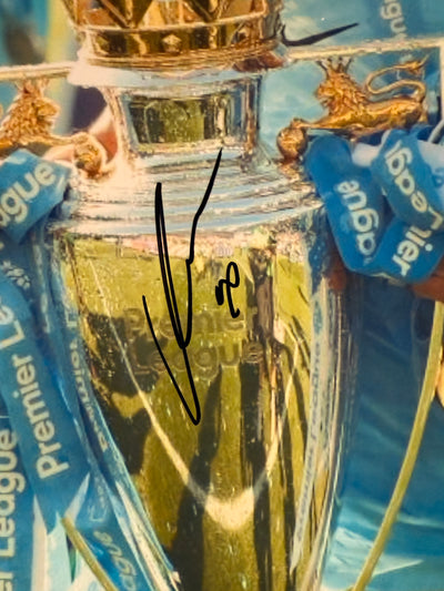 MANCHESTER CITY - SERGIO AGUERO - SIGNERT BILDE MED EKTEHETSBEVIS/COA