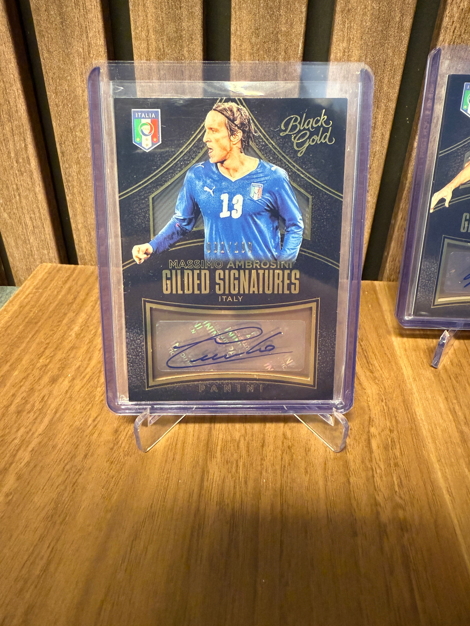 ITALIA - BLACK GOLD - LOT PÅ 4 KORT