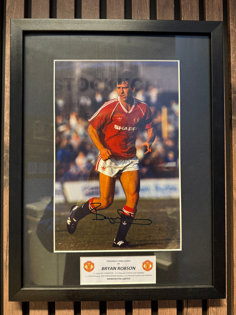BRYAN ROBSON - SIGNERT BILDE MED EKTEHETSBEVIS/COA