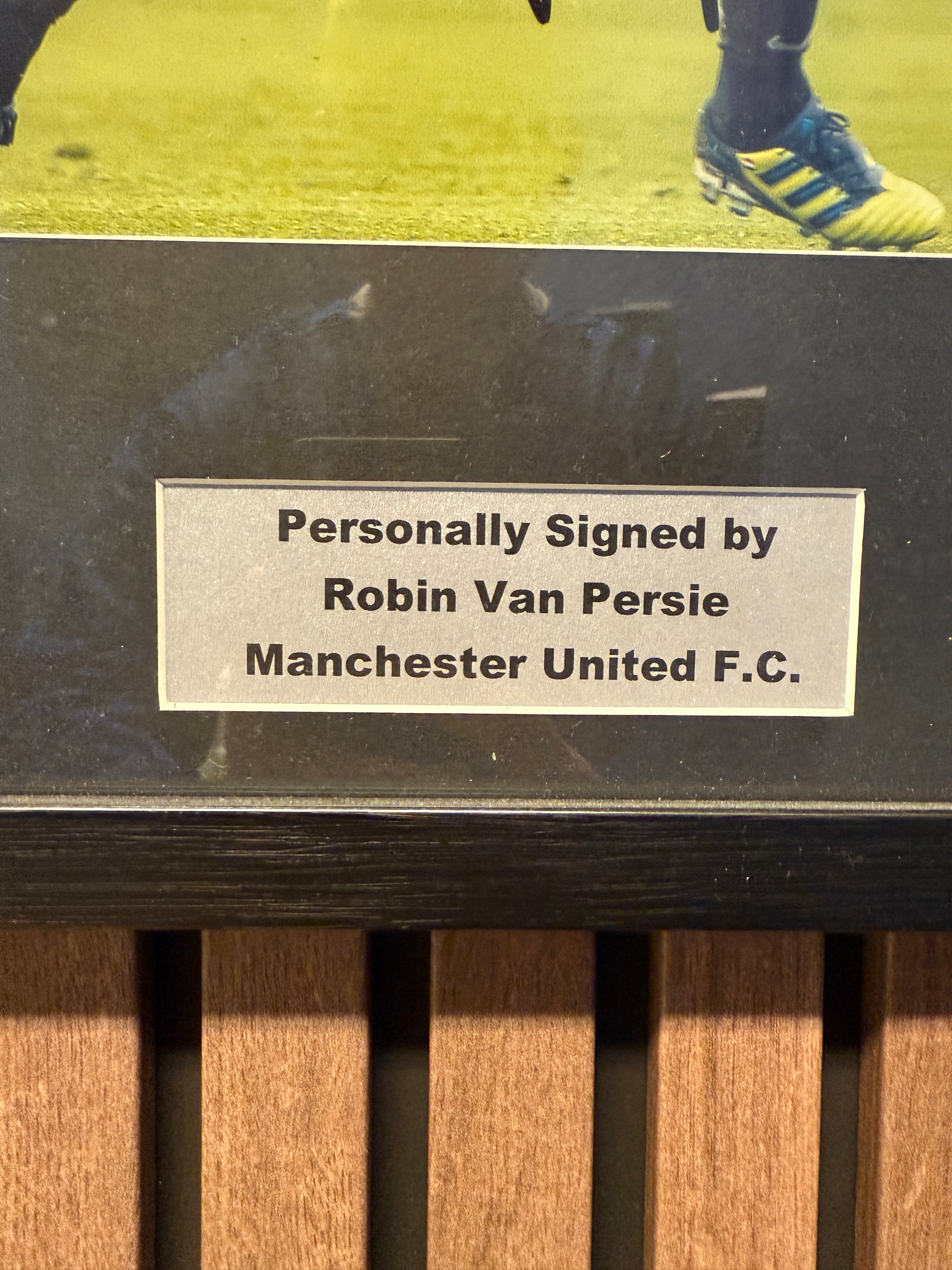 ROBIN VAN PERSIE - SIGNERT BILDE MED EKTEHETSBEVIS/COA