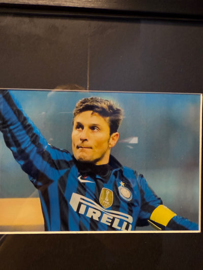 INTER - JAVIER ZANETTI - SIGNERT BILDE MED EKTEHETSBEVIS/COA