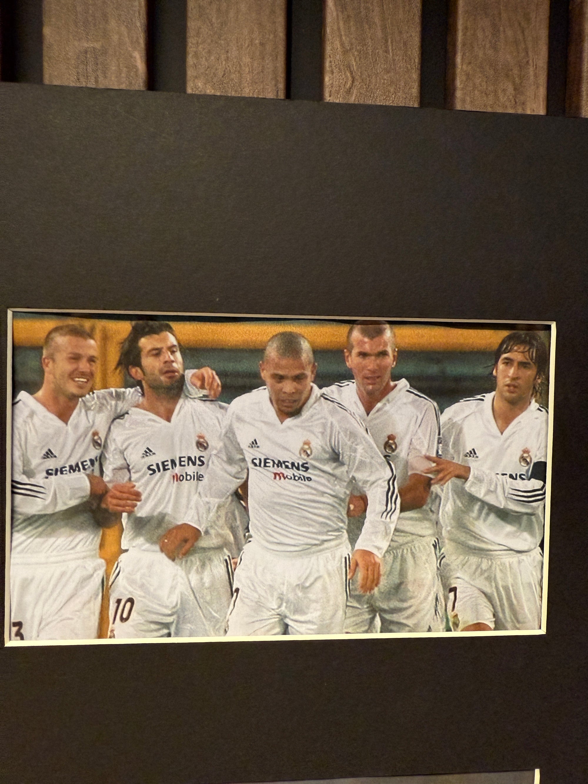 DAVID BECKHAM - SIGNERT BILDE MED EKTEHETSBEVIS/COA