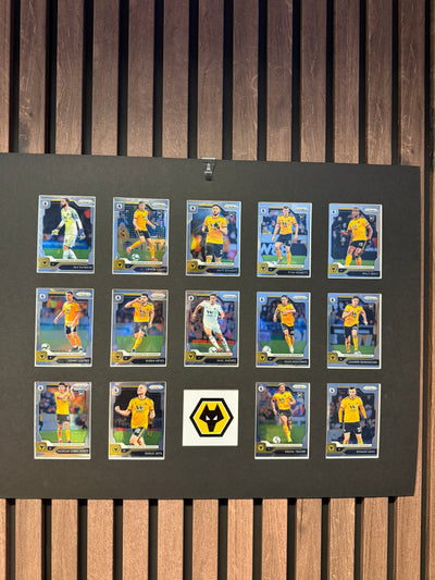 WOLVERHAMPTON WANDERERS FOTBALLKORTMONTASJE FRA 2019/20 - PANINI PRIZM PREMIER LEAGUE 2019/20
