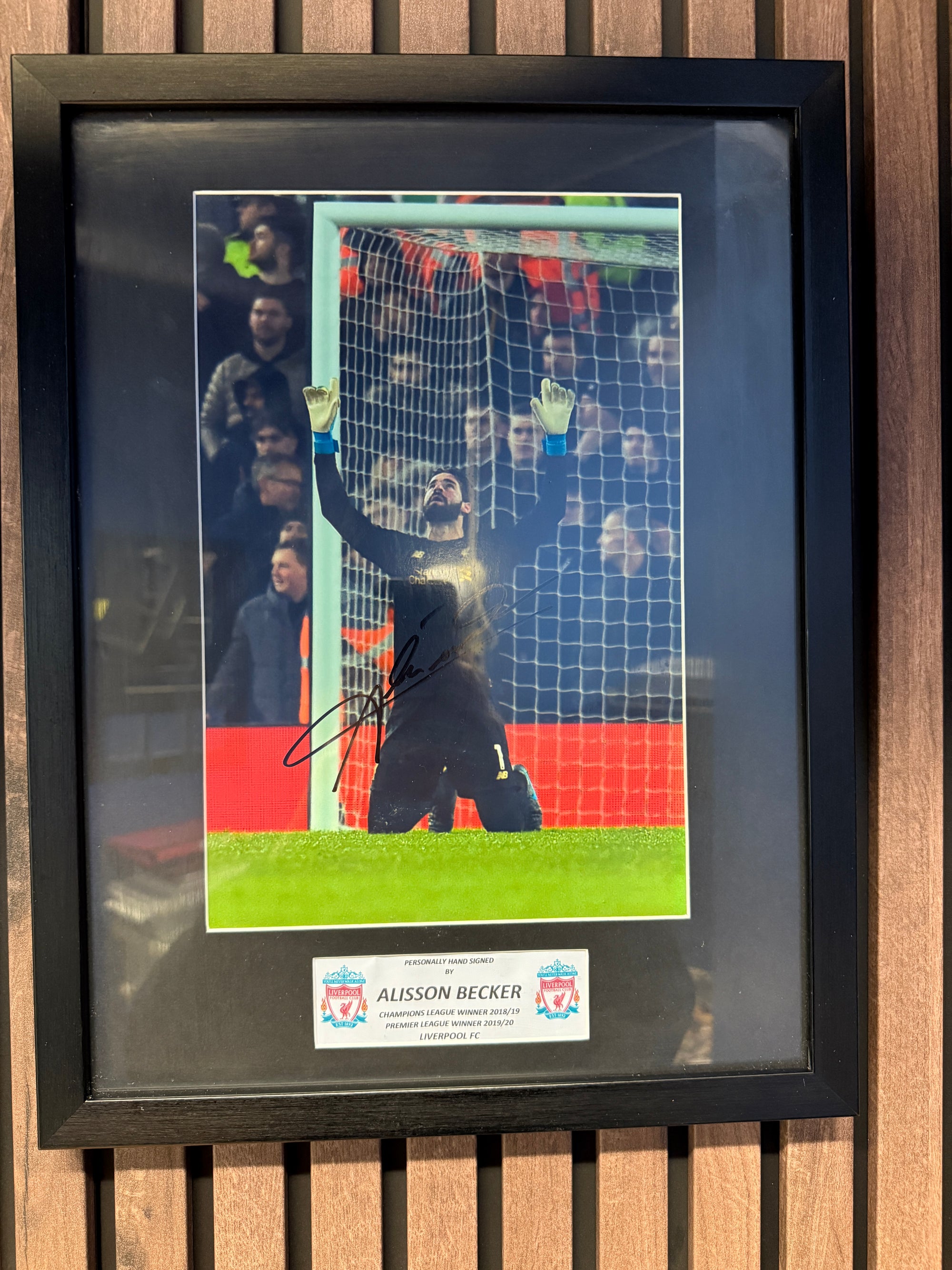 ALISSON BECKER - SIGNERT BILDE MED EKTEHETSBEVIS/COA