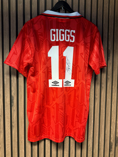 RYAN GIGGS - SIGNERT DRAKT MED EKTEHETSBEVIS/COA