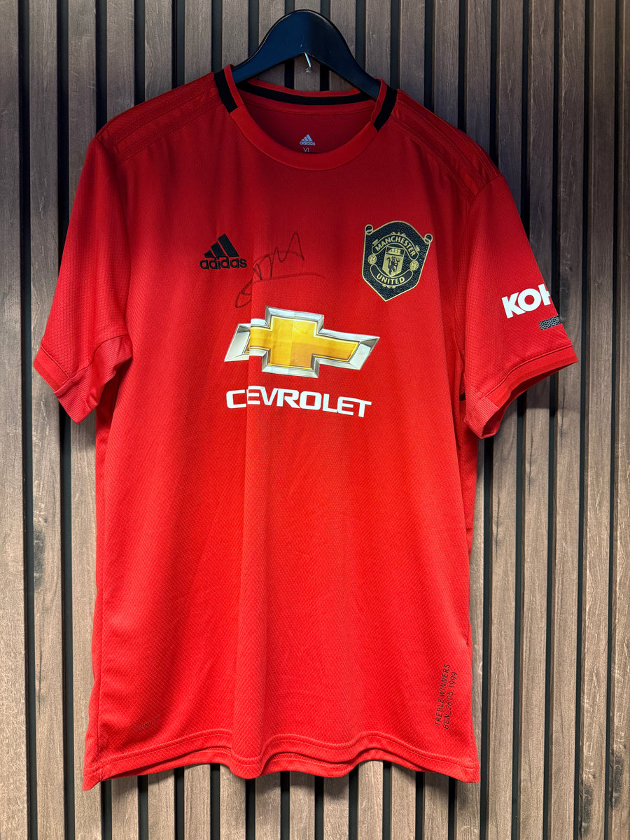 MANCHESTER UNITED - HARRY MAGUIRE - SIGNERT DRAKT MED EKTEHETSBEVIS/COA