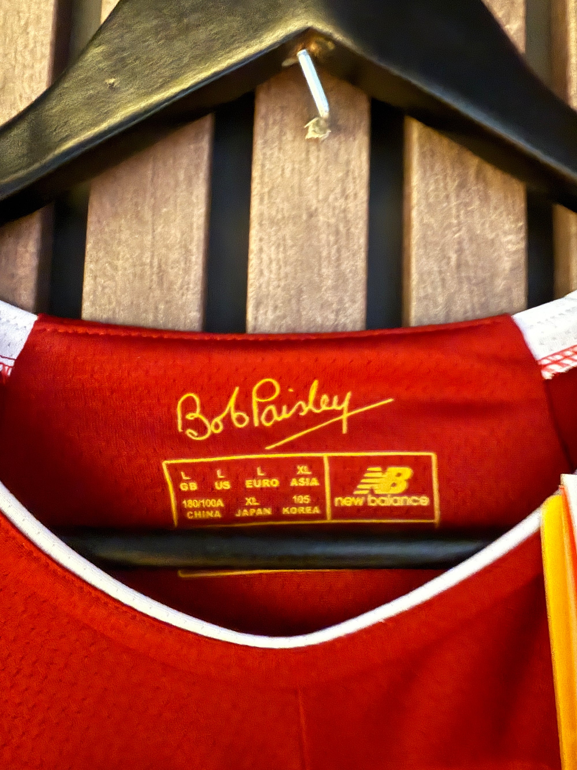 LIVERPOOL - ANDY ROBERTSON - SIGNERT DRAKT MED EKTEHETSBEVIS/COA