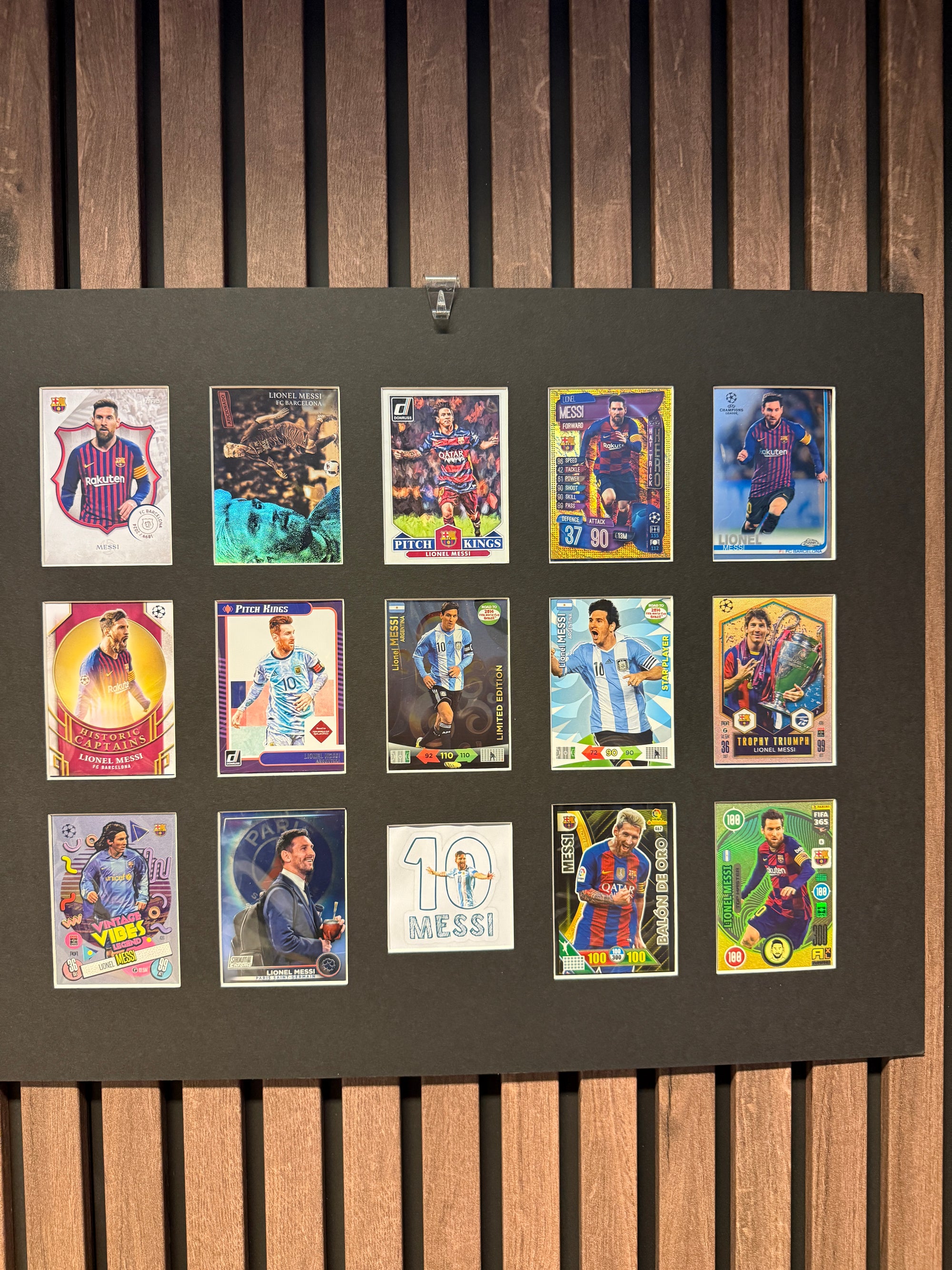 LIONEL MESSI - FOTBALLKORTMONTAGE - FERDIG INNRAMMET