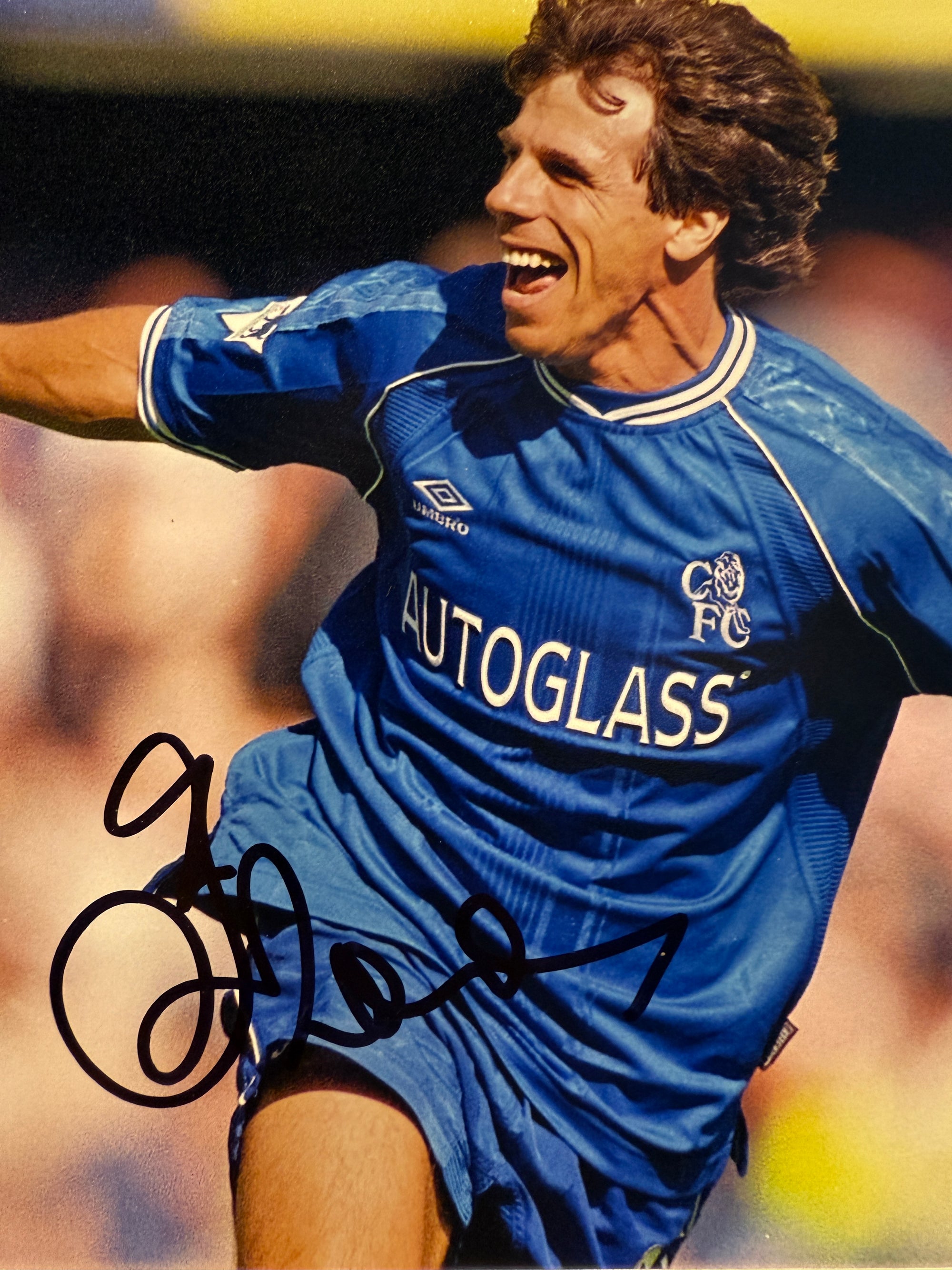 GIANFRANCO ZOLA - SIGNERT BILDE MED EKTEHETSBEVIS/COA