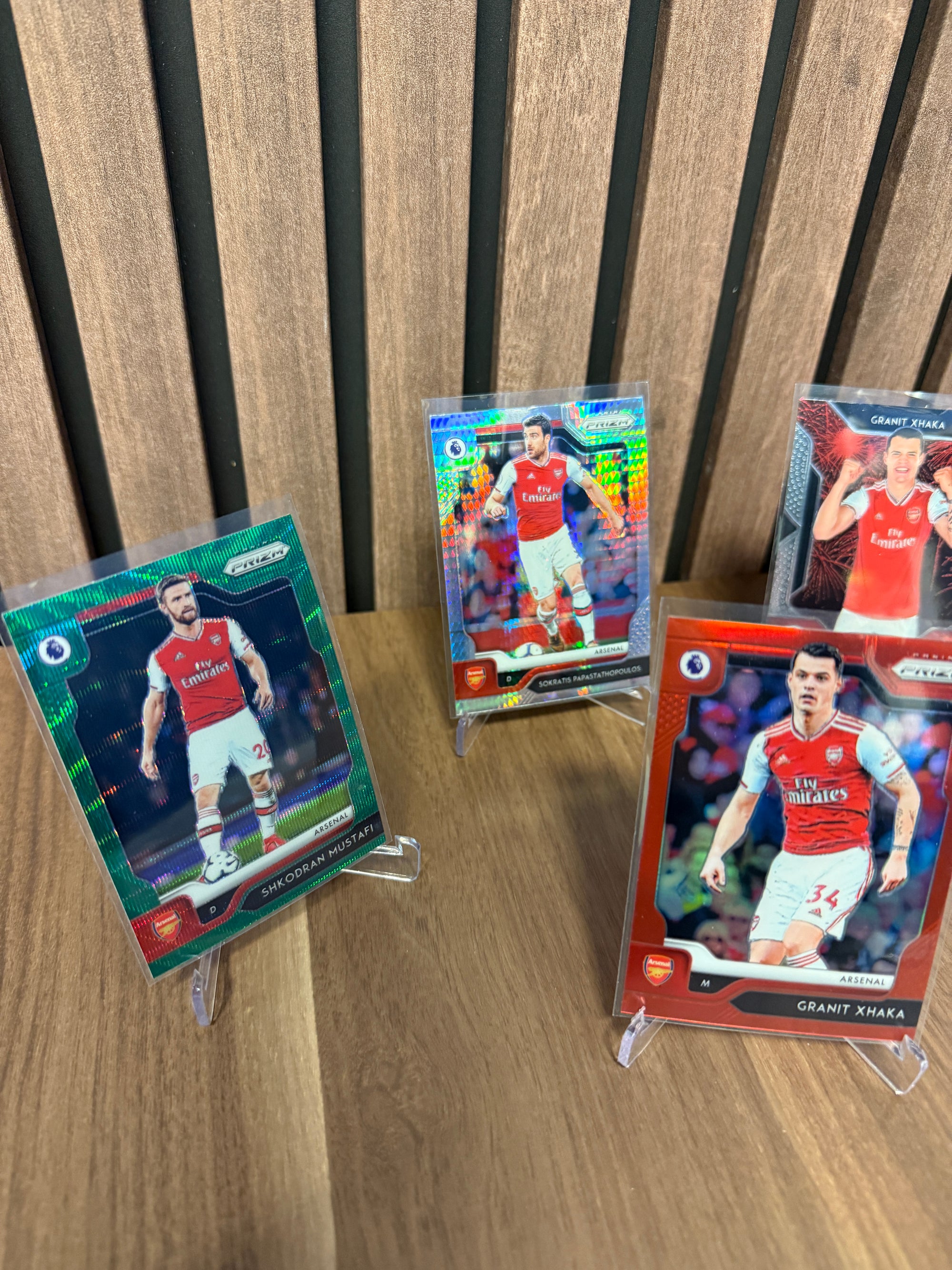 ARSENAL - LOT - PANINI PRIZM 2019/20 - PARALLELLER, INSERT OG NUMMERERT