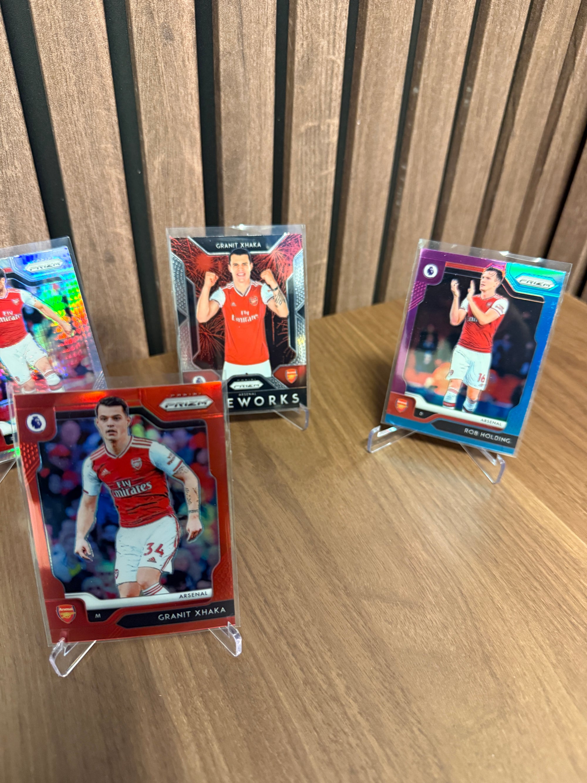 ARSENAL - LOT - PANINI PRIZM 2019/20 - PARALLELLER, INSERT OG NUMMERERT