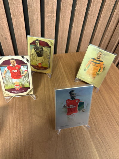 ARSENAL - LOT - FUTERA 2016 ARSENAL - NUMMERERTE