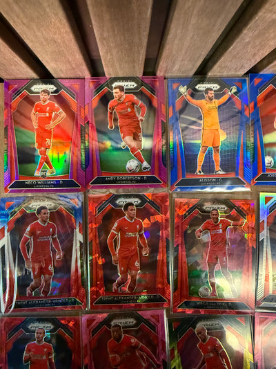 LIVERPOOL - "SUPERLOT" - PANINI PRIZM 2020/21 - NUMMERERTE & PARALLELLER