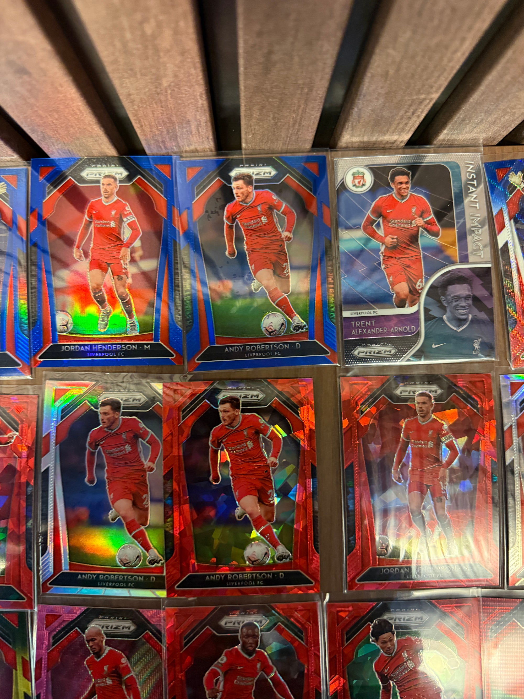 LIVERPOOL - "SUPERLOT" - PANINI PRIZM 2020/21 - NUMMERERTE & PARALLELLER