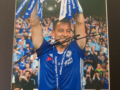JOHN TERRY -  SIGNERT BILDE MED EKTEHETSBEVIS/COA