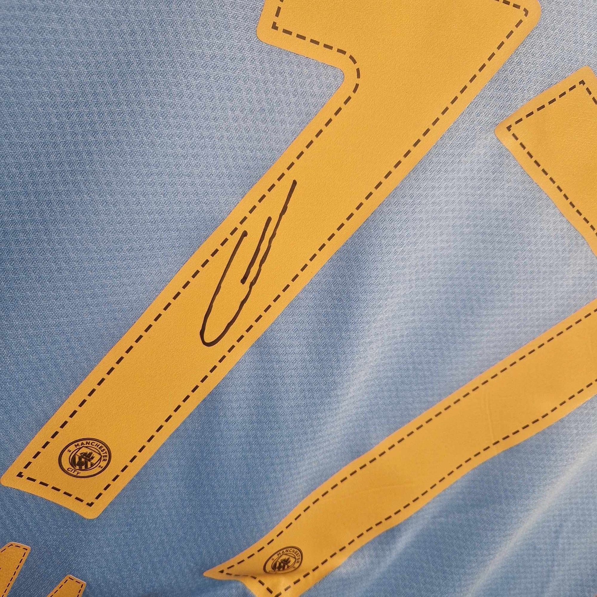 KEVIN DE BRUYNE - SIGNERT DRAKT MED EKTEHETSBEVIS/COA