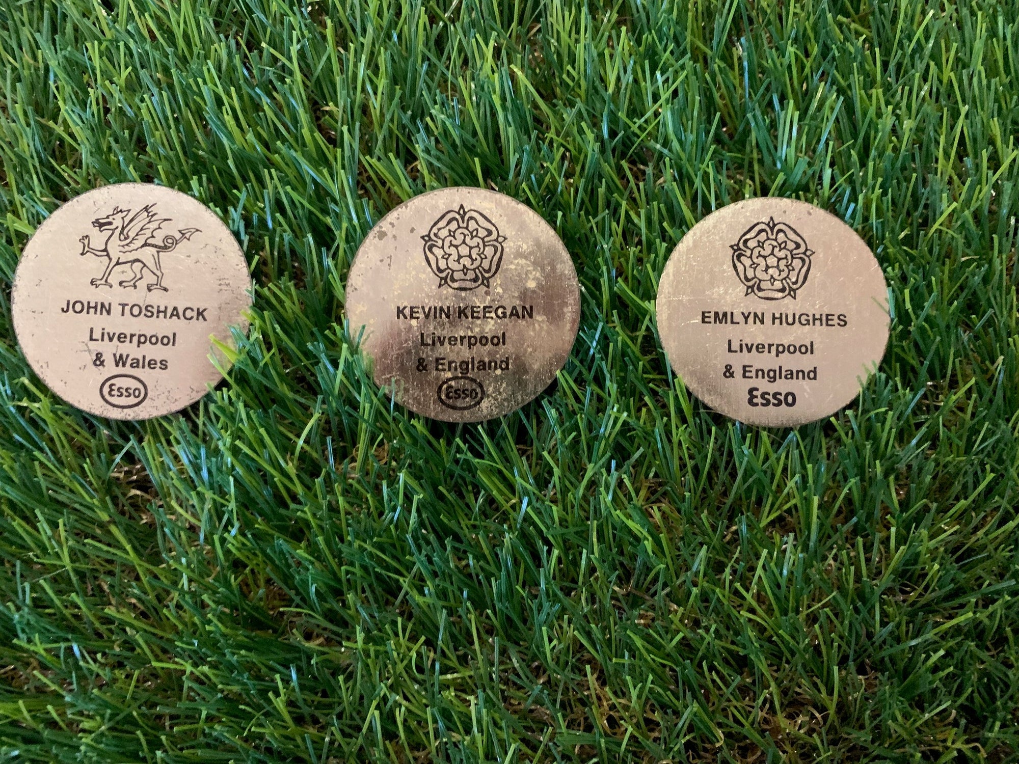 LIVERPOOL - ESSO SOCCER SUPERSTARS-TOP TEAM 1972/73 - DISC/COIN