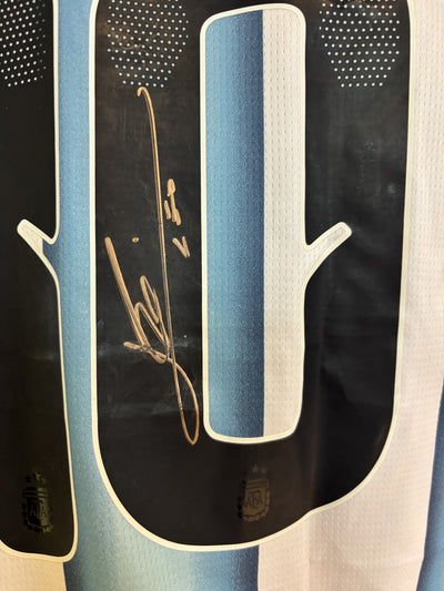 LIONEL MESSI - SIGNERT DRAKT MED EKTEHETSBEVIS/COA