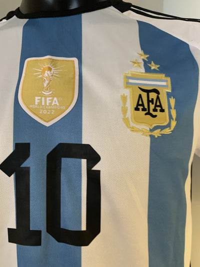 LIONEL MESSI - SIGNERT DRAKT MED EKTEHETSBEVIS/COA