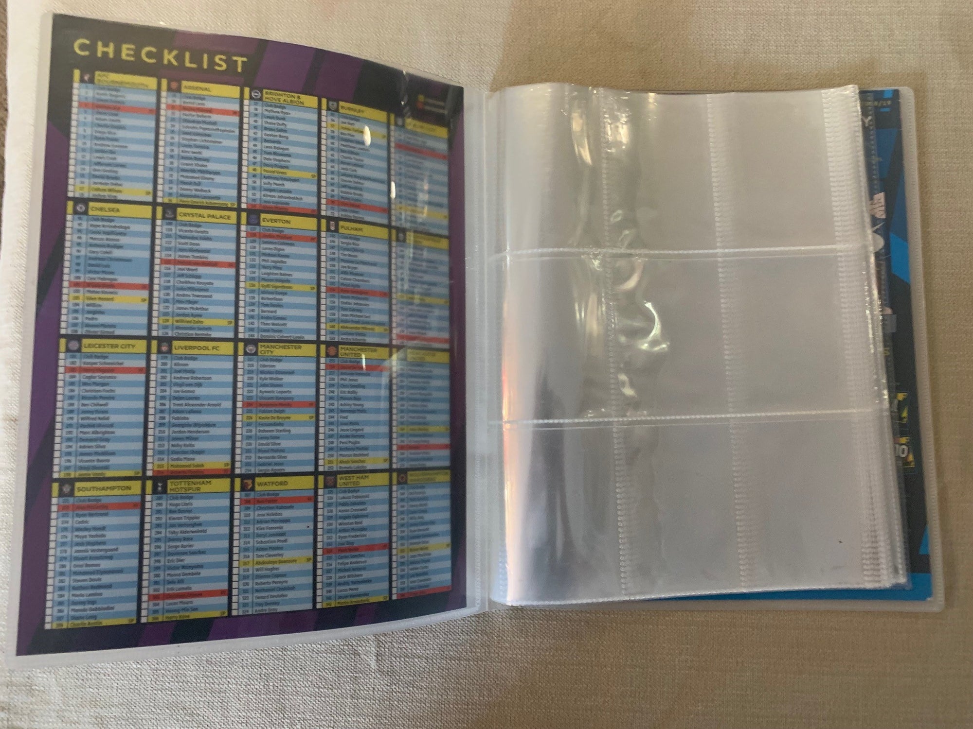 TOPPS MATCH ATTAX 2018/19 - ORGINAL SAMLEPERM - MED PERSONLIG RABATTKODE