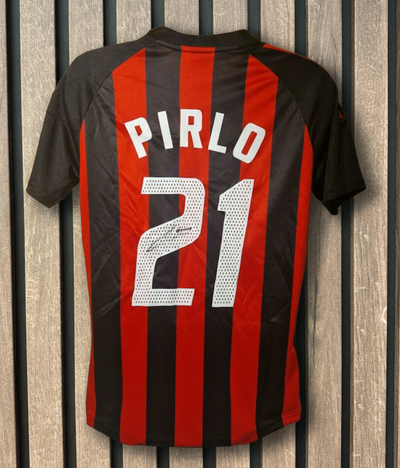 ANDREA PIRLO - SIGNERT DRAKT MED EKTEHETSBEVIS/COA