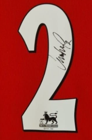 GARY NEVILLE - SIGNERT DRAKT MED EKTEHETSBEVIS/COA