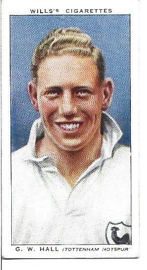 TOTTENHAM HOTSPUR CIGARETTE CARDS