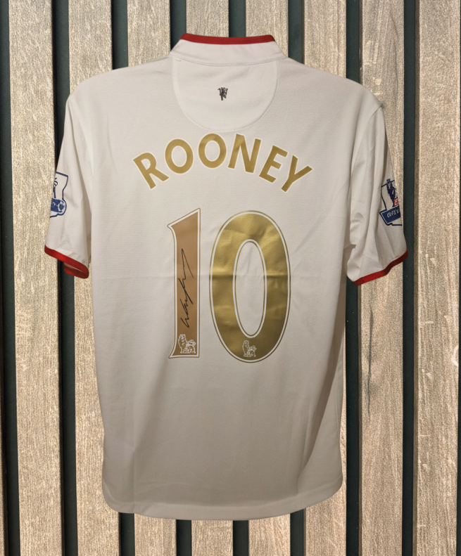 WAYNE ROONEY - SIGNERT DRAKT MED EKTEHETSBEVIS/COA