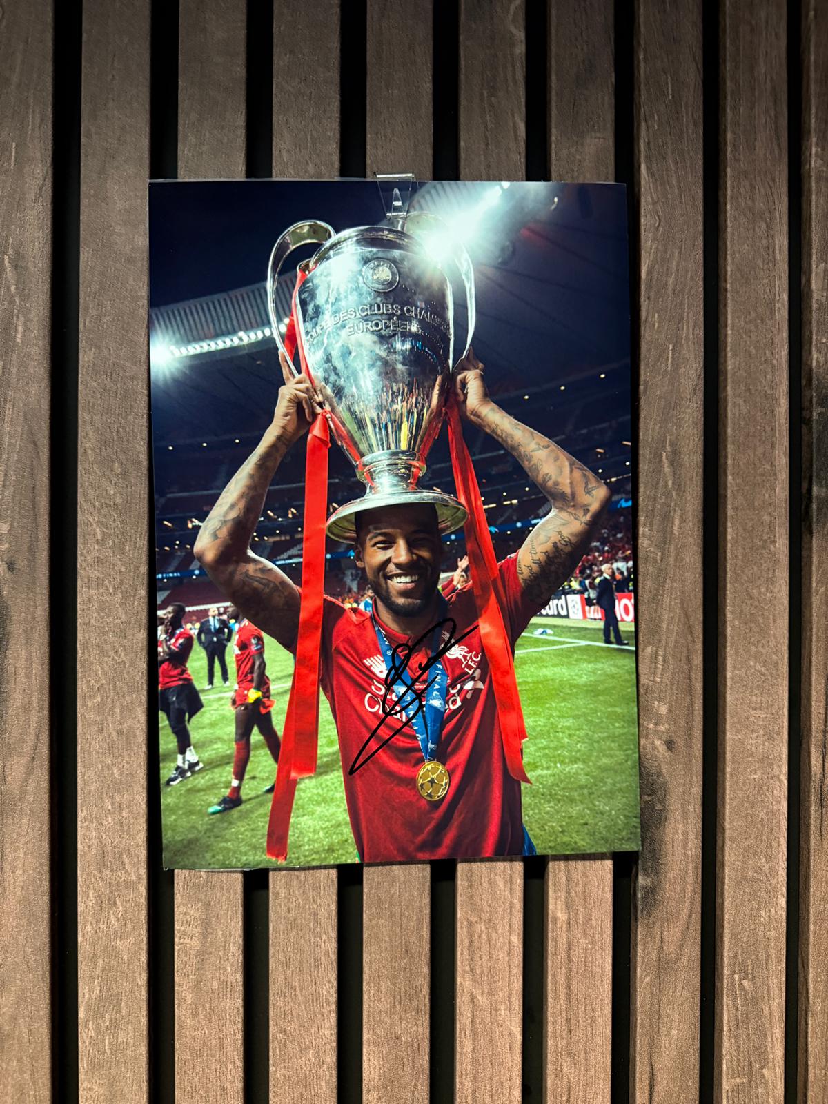 GIORGIO WIJNALDUM - SIGNERT BILDE MED EKTEHETSBEVIS/COA