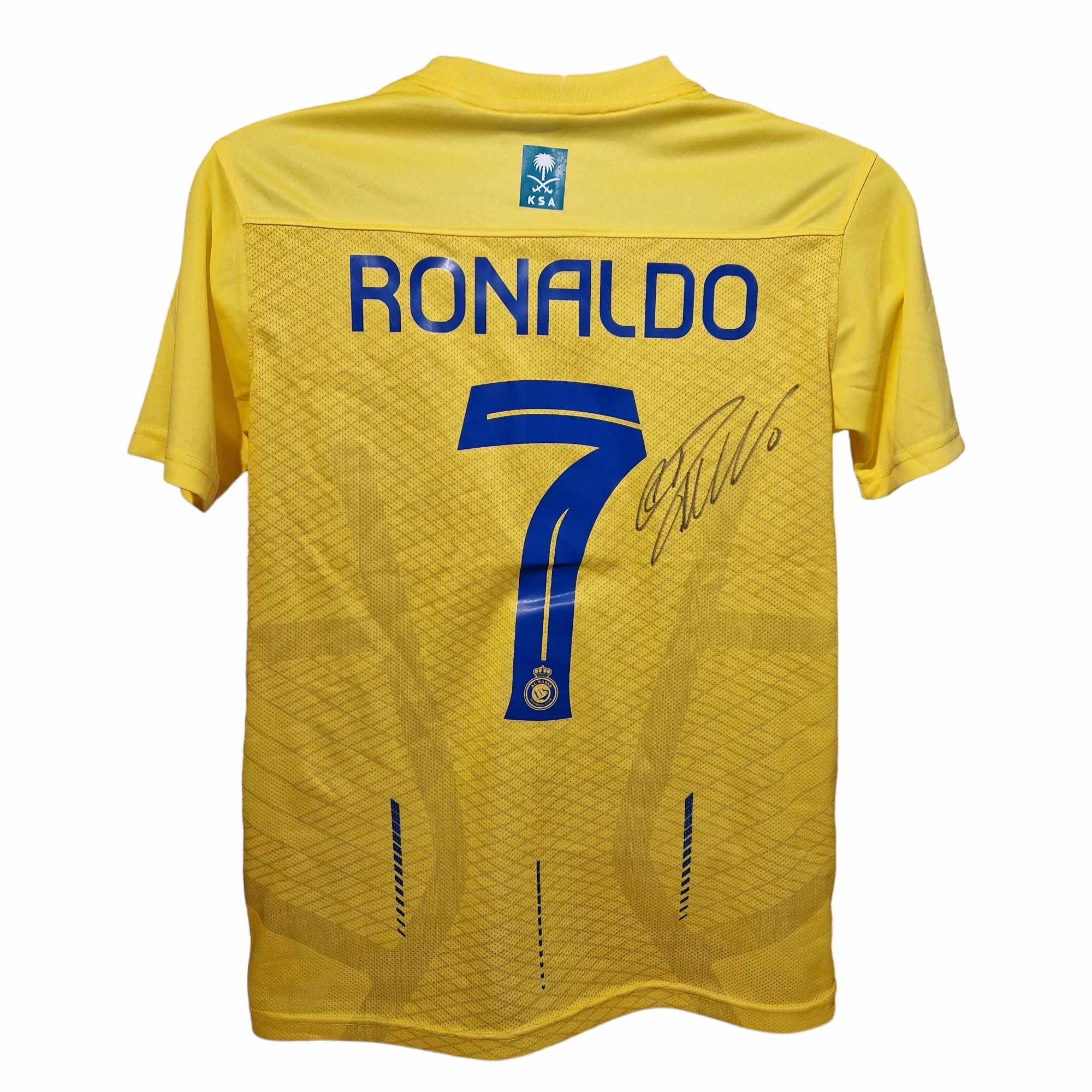 CRISTIANO RONALDO - SIGNERT DRAKT MED EKTEHETSBEVIS/COA