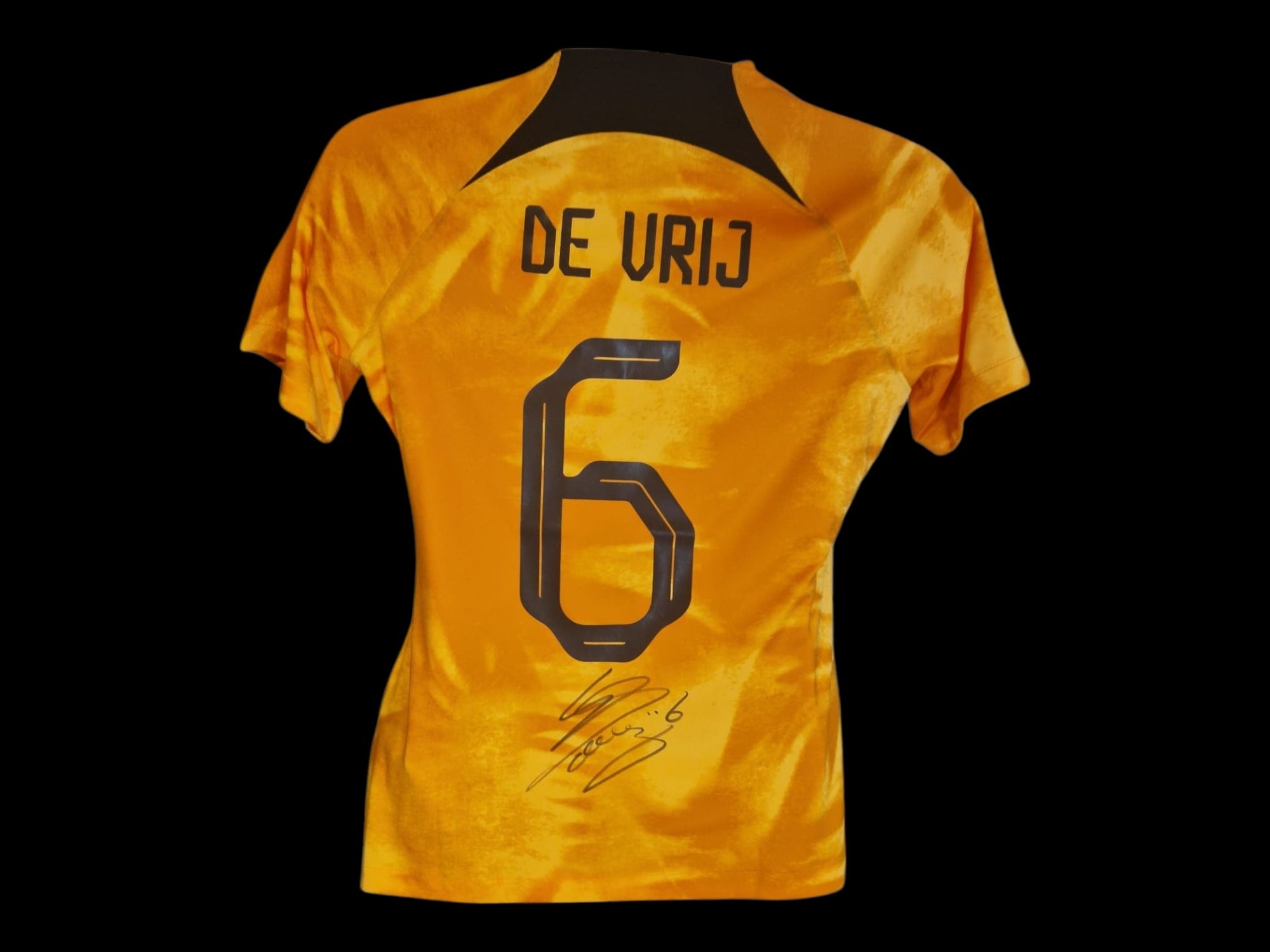 STEFAN DE VRIJ - SIGNERT DRAKT MED EKTEHETSBEVIS/COA