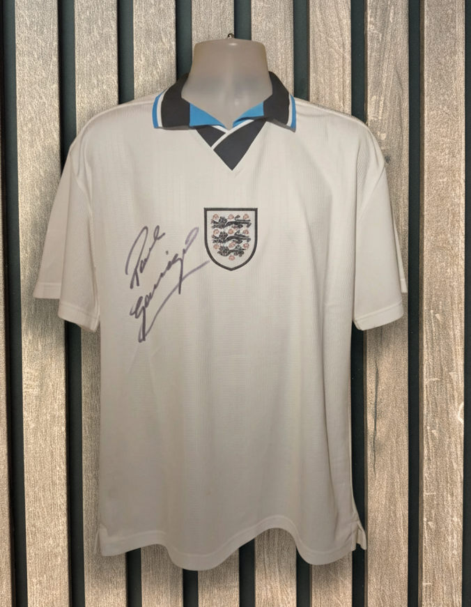 PAUL "GAZZA" GASCOIGNE - SIGNERT DRAKT MED EKTEHETSBEVIS/COA