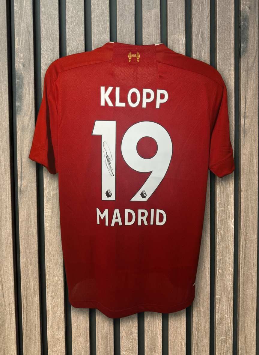 Klopp Jersey with Wooden Background