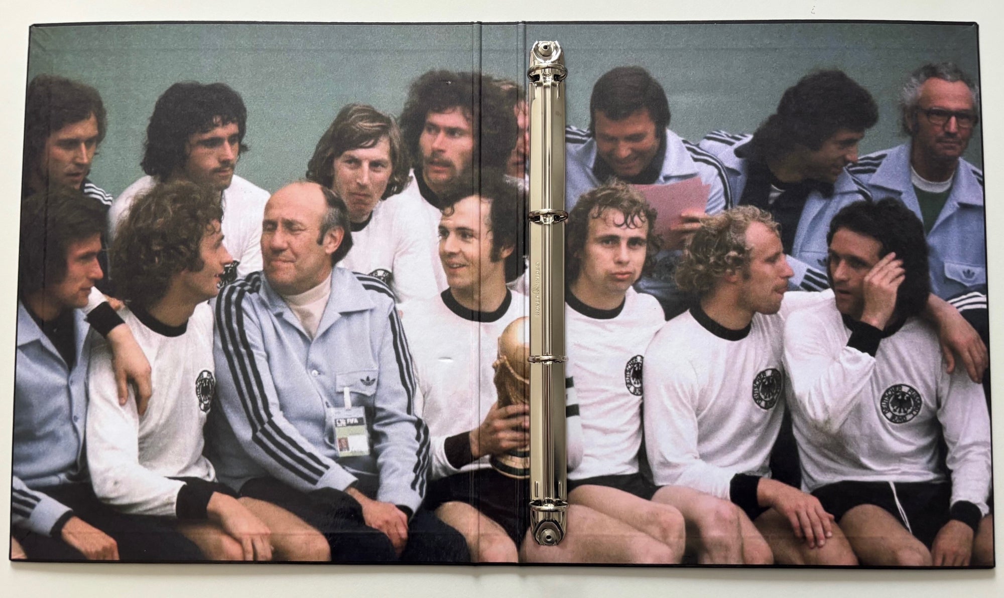 000. 4-RINGS PERM - PANINI - FIFA WORLD CUP 1974 - MUNCHEN