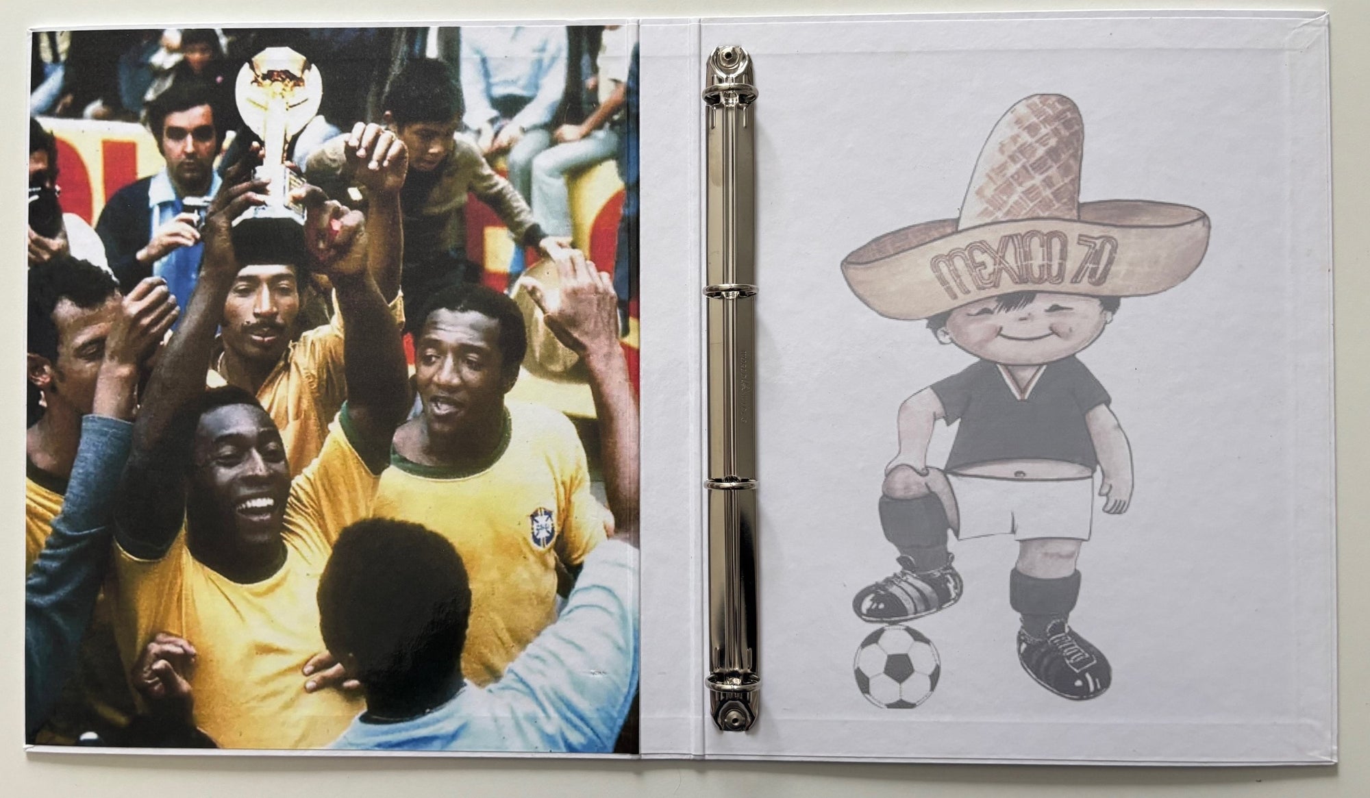 000. 4-RINGS PERM - PANINI - FIFA WORLD CUP 1970 - MEXICO